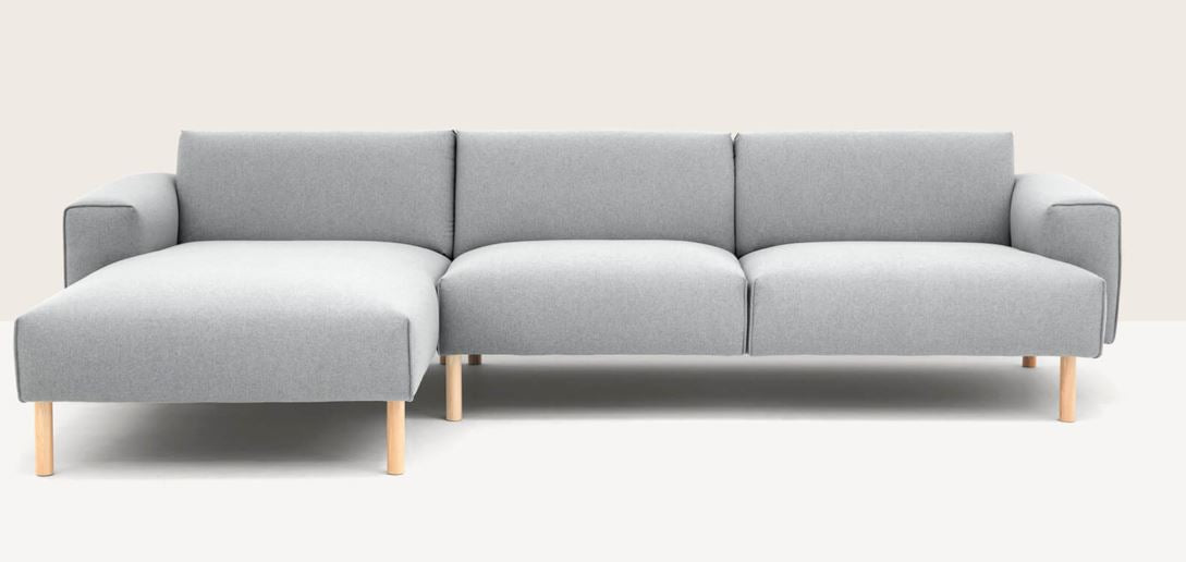 Sofa Moss mit Chaiselongue vom estnischen Möbelstudio Oot-Oot